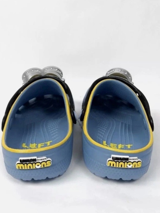 CROCS mens minions main image 3